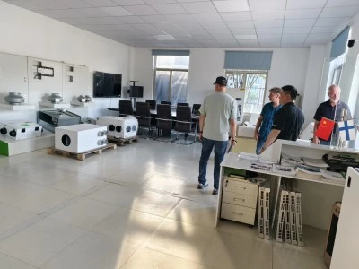 Іноземні клієнти відвідали Enchoy (Suzhou) Ventilation System Co., Ltd., відк...
