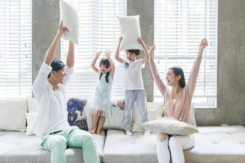 3 3